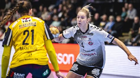 Bold For Bold Team Esbjerg Tager Fjerde Sejr Over Ikast P Tre Uger