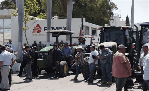 Productores De Culiac N Se Resisten Levantar Toma De Pemex