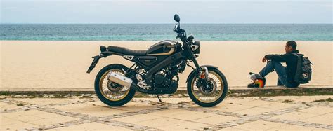 Yamaha XSR125 Legacy 2022 Retro Naked Mit Edel Lackierung