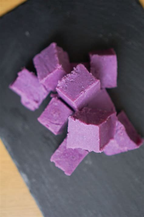 Ube Halaya - Purple Yam (Filipino Recipe) | Hungry for Goodies