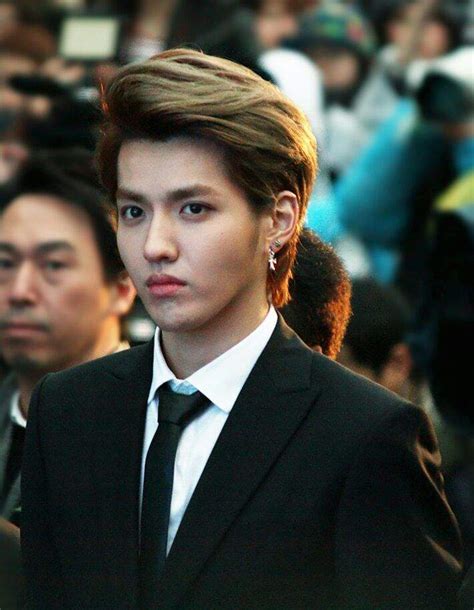 Kris Wu Wiki •kpop• Amino