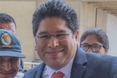 Procuraduría Anticorrupción denunciará a Rennán Espinoza por utilizar