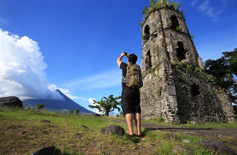 Cagsawa Ruins In Albay Now Open To Tourists Inquirer News