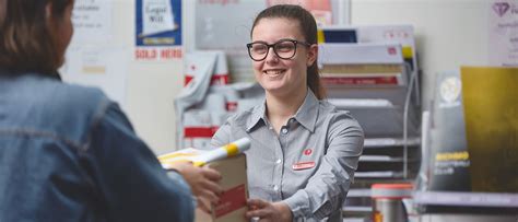 Australia Post Lynbrook Village Shopping Centre