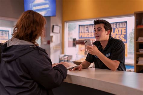 'Blockbuster' star Tyler Alvarez: 'It's an homage, and it's hysterical