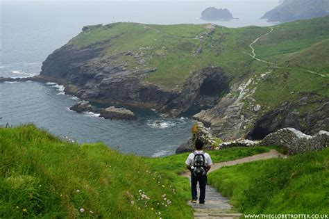 Tintagel Castle | English Heritage - The Globe Trotter