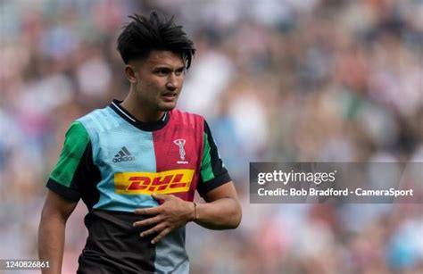 Marcus Smith Harlequins Photos and Premium High Res Pictures - Getty Images