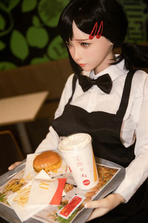 Higashiyama Kobeni Chainsaw Man Celebrity Anime Sex Doll Petitesexdoll