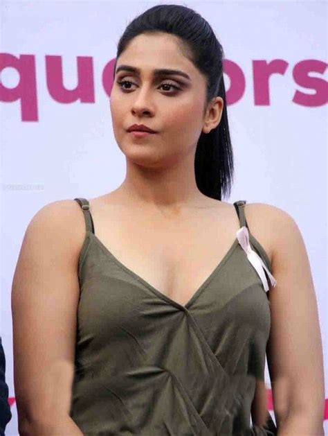 Regina Cassandra Age Height Movies Biography Weight Photos