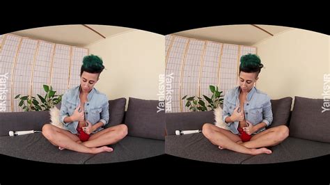 Tattooed Amateur Honey With Green Hair From Yanks Andre Shakti Vibrating Her Delicious Muff In