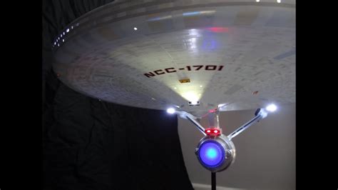 Polar Lights 1 350 Star Trek Uss Enterprise Ncc 1701 Refit Model Kit Built And Lighted Youtube