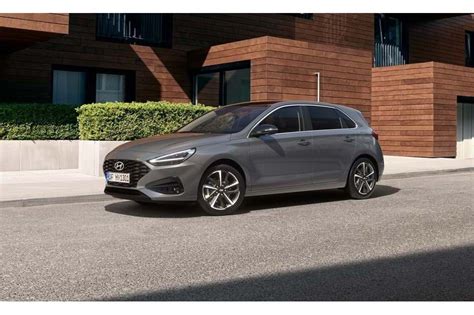 Hyundai i30 retoca visual e ganha novas funções de segurança Novos