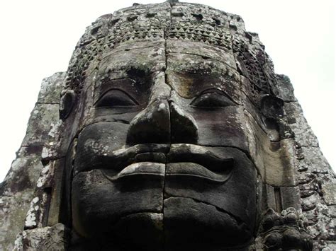 El Templo De Bayon En Angkor Camboya El Hombre Que Viaja