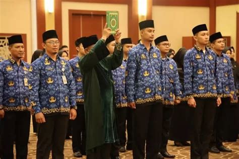 Aturan Batas Usia Pensiun PNS Guru Golongan III Dan IV Tahun 2023 Kini