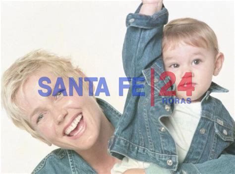 Qu Es De La Vida De Sasha Meneghel La Hija De Xuxa De A Os Santa