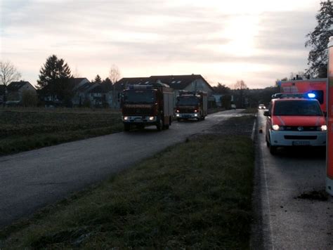 Bornheim Verkehrsunfall Am Sechtemer Weg Pkw Berschl Gt Sich Am Hang