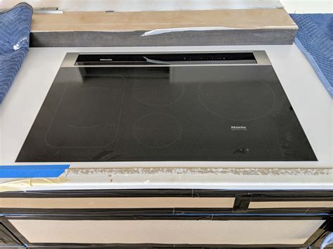Miele Induction Cooktop And Downdraft Sloans Vista A Modern Residence