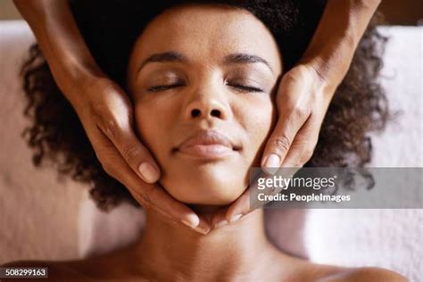 Black Woman Massage Photos And Premium High Res Pictures Getty Images