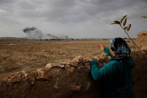 In Battle For Kobani Syrias Kurds Hold Out Against Isis Militants