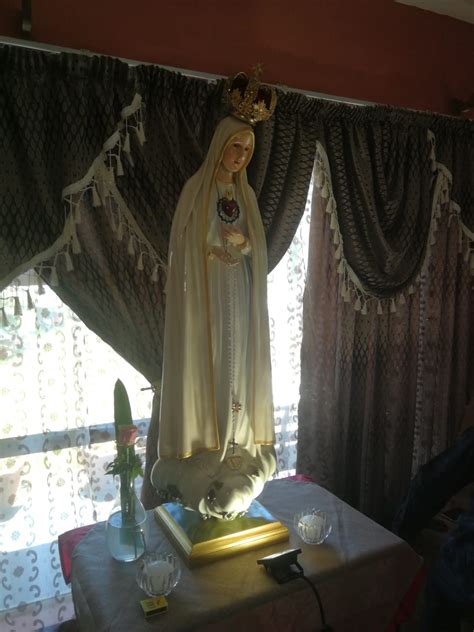 Pilgrim Statue Our Lady Of Fatima Catholic Magazine Dominus Iesus