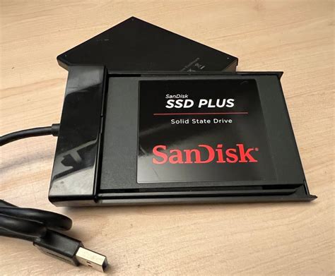 Sandisk Ssd Plus 1 Tb Ugreen Sata Ssd Enclosure Usb 30 Kaufen Auf Ricardo