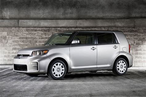 2011 Scion Xb Review Specs Pictures Price And Mpg