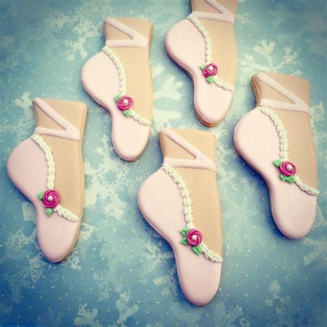 Pin By Pam Schwigen On Cookie Decorating Ballet Wedding Shoe