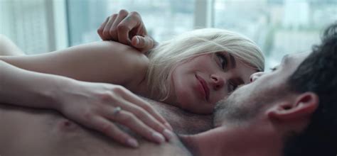 Netflixs Dni Actors Endured Hours Of Sex Scenes In X Rated Film To