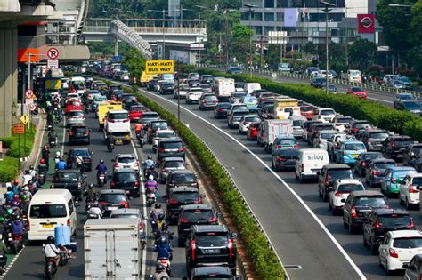 Langkah WFH Tidak Kurangkan Kesesakan Trafik Di Jakarta