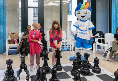 Cerca De Participantes No Queens Chess Fest