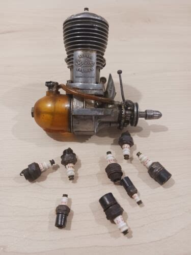 Vintage Super Cyclone Spark Ignition Model Airplane Engine Ebay