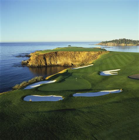 Play 7 Of The World S Greatest Golf Holes At Pebble Beach Resorts