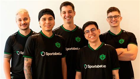 RMR Américas Imperial vence paiN e vai ao México Game Arena