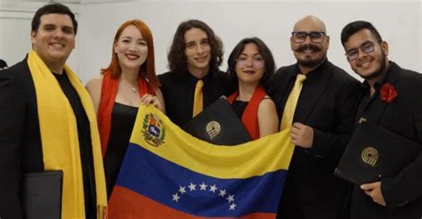 ELEVANDO LA BANDERA DE LA MÚSICA Venezuela puso su nombre en el Coro