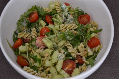 Luie Pasta Pesto Salade Brenda Kookt