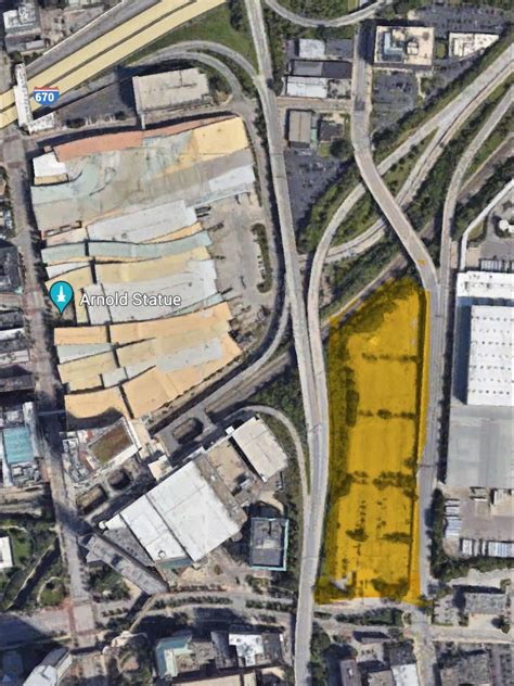 What do you think should be built on this massive parking lot behind