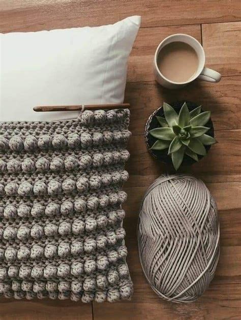 Pin By Clau Zovak On Almohadones Y Puff Crochet Blanket Tutorial