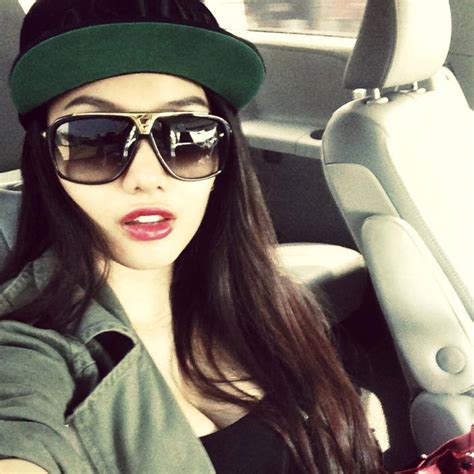 Sự thật cuộc sống hot girl đình đám Meo Meo sau các phi vụ ăn chơi bốc trời