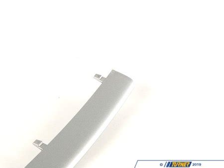 51117181355 Genuine BMW Finisher Rod Center Weissaluminium