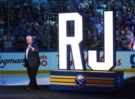 Buffalo Sabres broadcaster Rick Jeanneret dead at 81