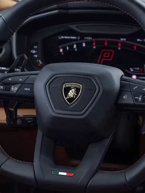 Novo Lamborghini Urus é um híbrido que vai de 0 a 100 km h em 3 4 s