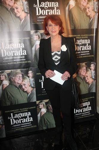 Adriana Aizemberg Estreno De Prensa De La Laguna Dorada Pinta