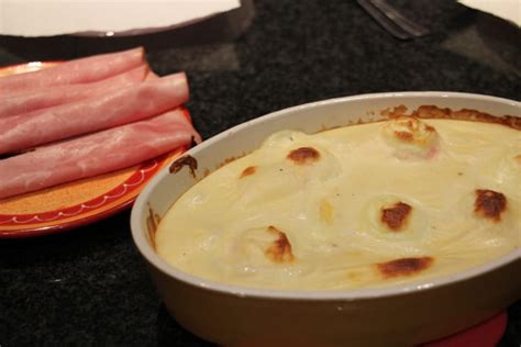 Recette de Gratin d oeufs à la béchamel