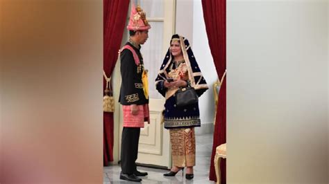 Kilas Balik Baju Adat Jokowi Dan Iriana Di Hut Ri Dari Tanah Bumbu Ke