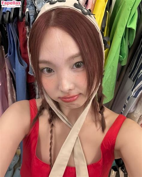 Im Na Yeon Aka Nayeon Aka Nayeonyny Nude Leaks OnlyFans Fapellas