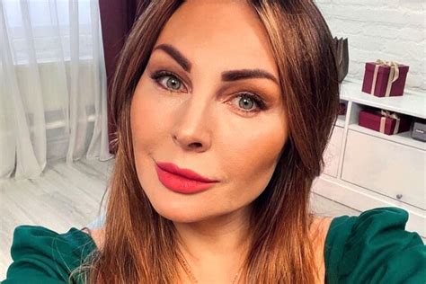 Наталь Бочкарева в сексуальном наряде снялась на Красной площади