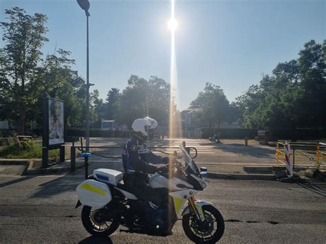 Drôme Après La Rixe Devant Des écoles De Valence Par Respect Pour