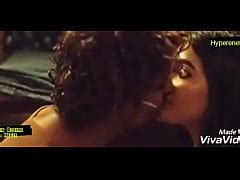 Hrithik Roshan And Pooja Hegde Hot Kiss In Mohenjo Daro Free Mobile