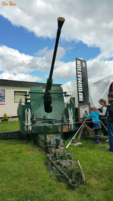 Bofors L70 40mm Anti Aircraft Gun Old Buckenham Airfiel Flickr