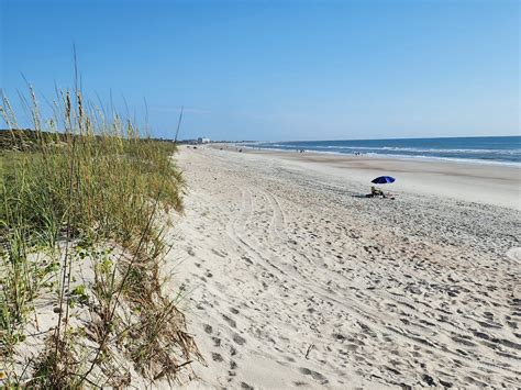 This 4-Mile Trail Will Take You And Your Kids To A Spectacular Hidden